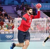 Garciandia dijo adiós a la pelota porque iba a medir dos metros