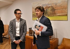 El portavoz de EH Bildu, Pello Otxandiano, y el líder del PSE-EE, Eneko Andueza, en el debate de DV del pasado mes de abril.