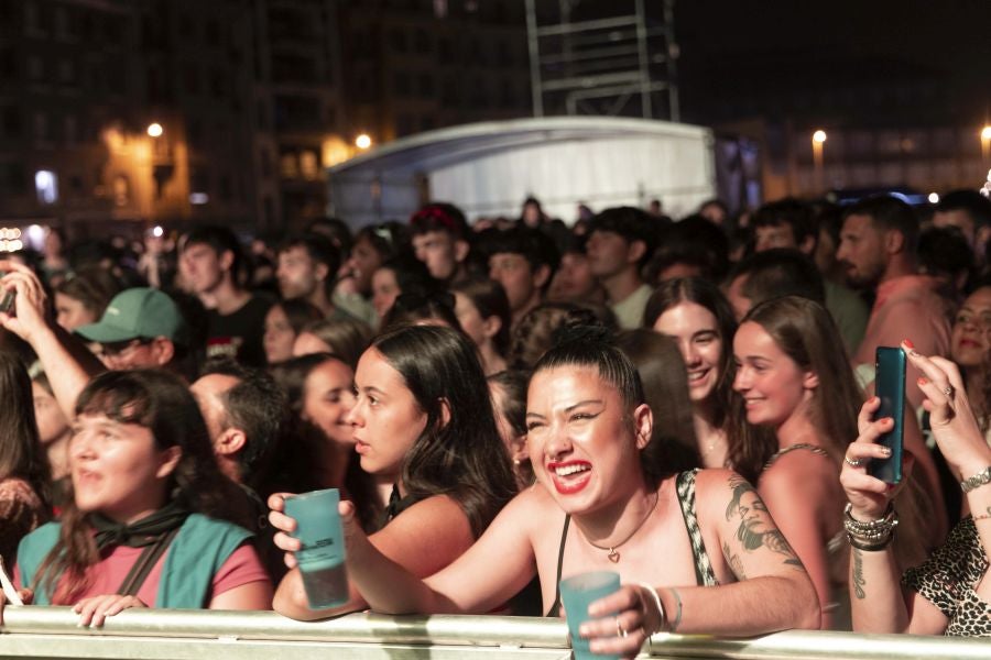 Esne Beltza hace de su despedida una fiesta