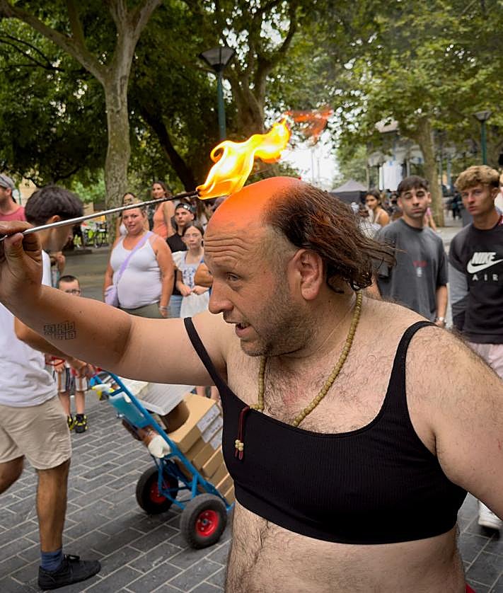 Imagen secundaria 2 - El arte de atraer al paseante