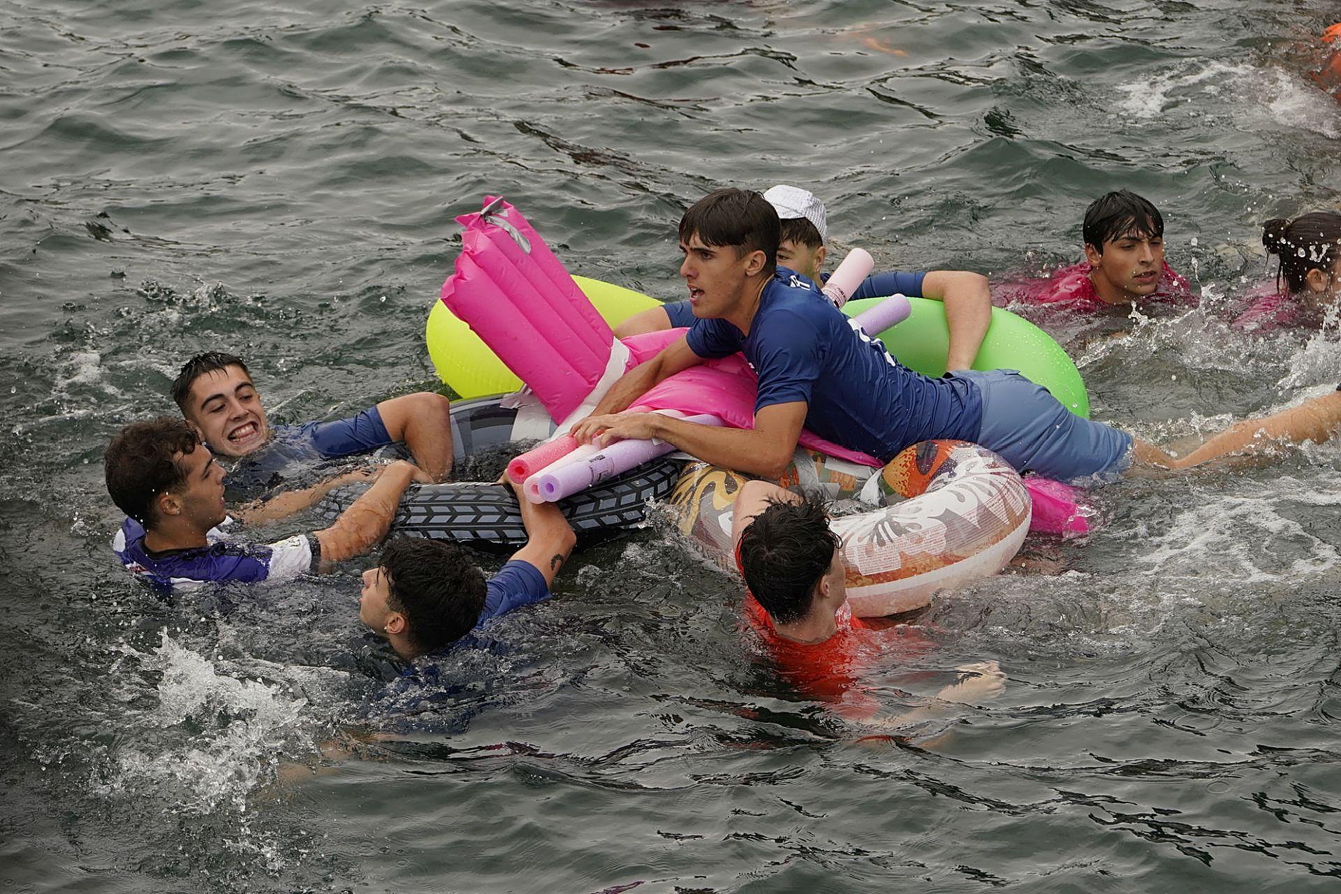 Las mejores imágenes del Abordaje Pirata