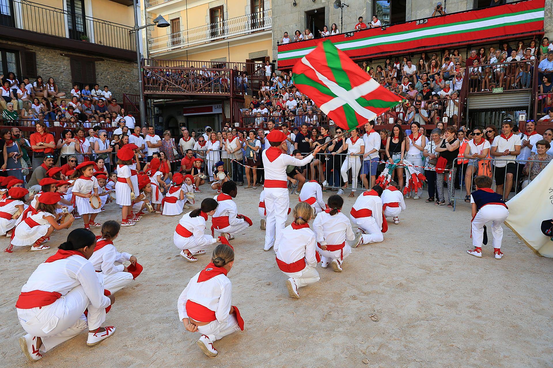 Deba celebra los Sanrokes por todo lo alto