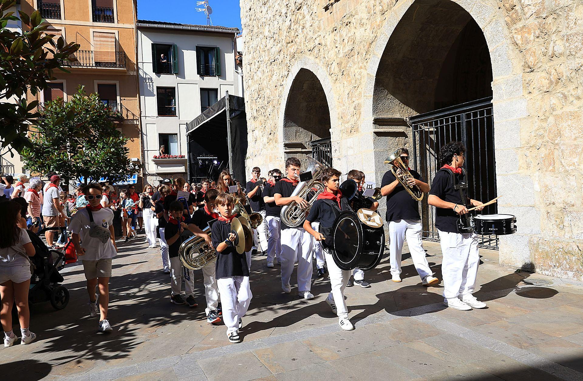 Deba celebra los Sanrokes por todo lo alto