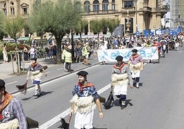Los portavoces de Sare en rueda de prensa.