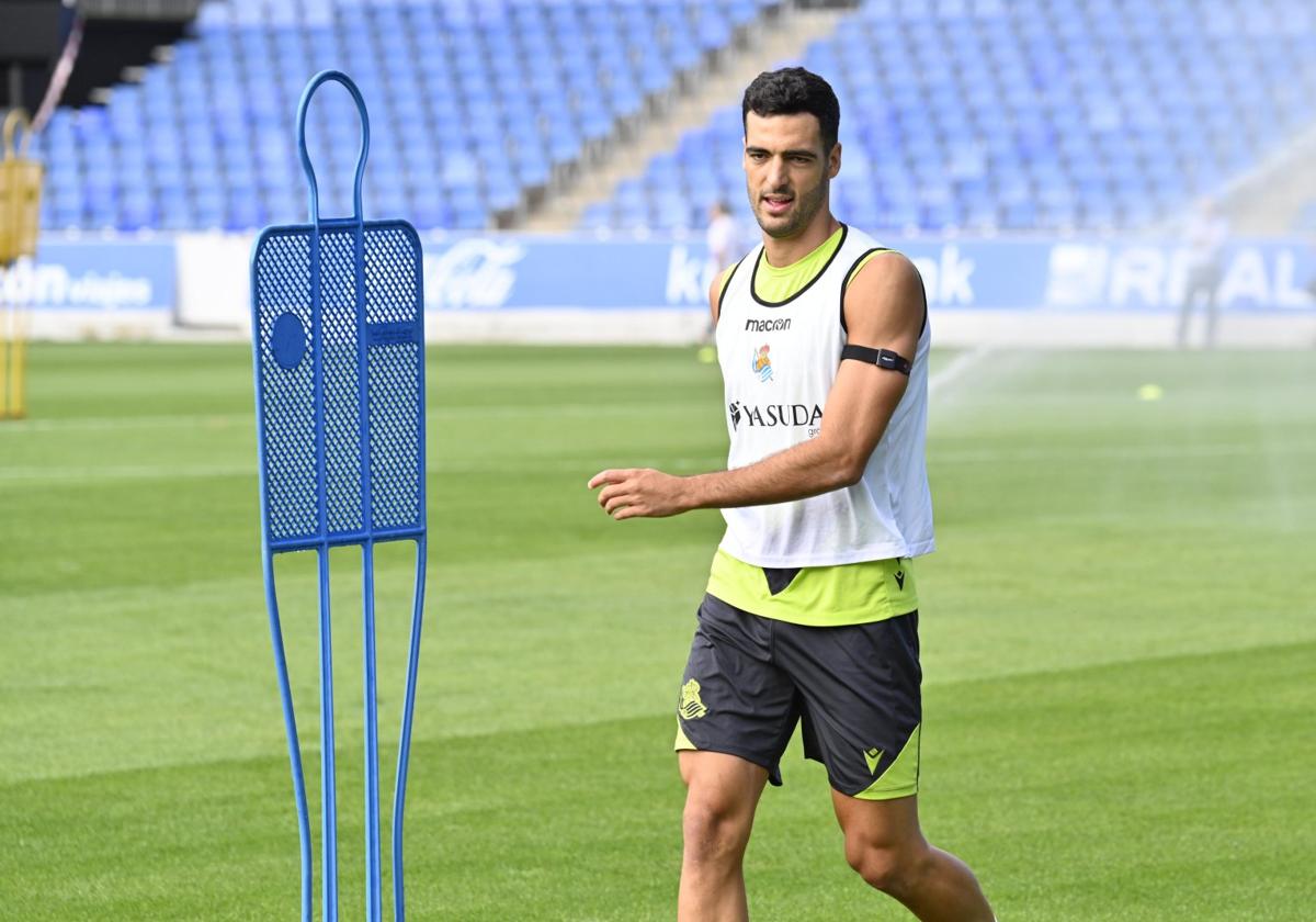 Mikel Merino aparece en una de las sesiones de esta pretemporada en Zubieta.