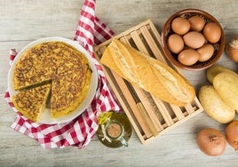 Elaborar una tortilla de patata cuesta un 162% más que en 2021.