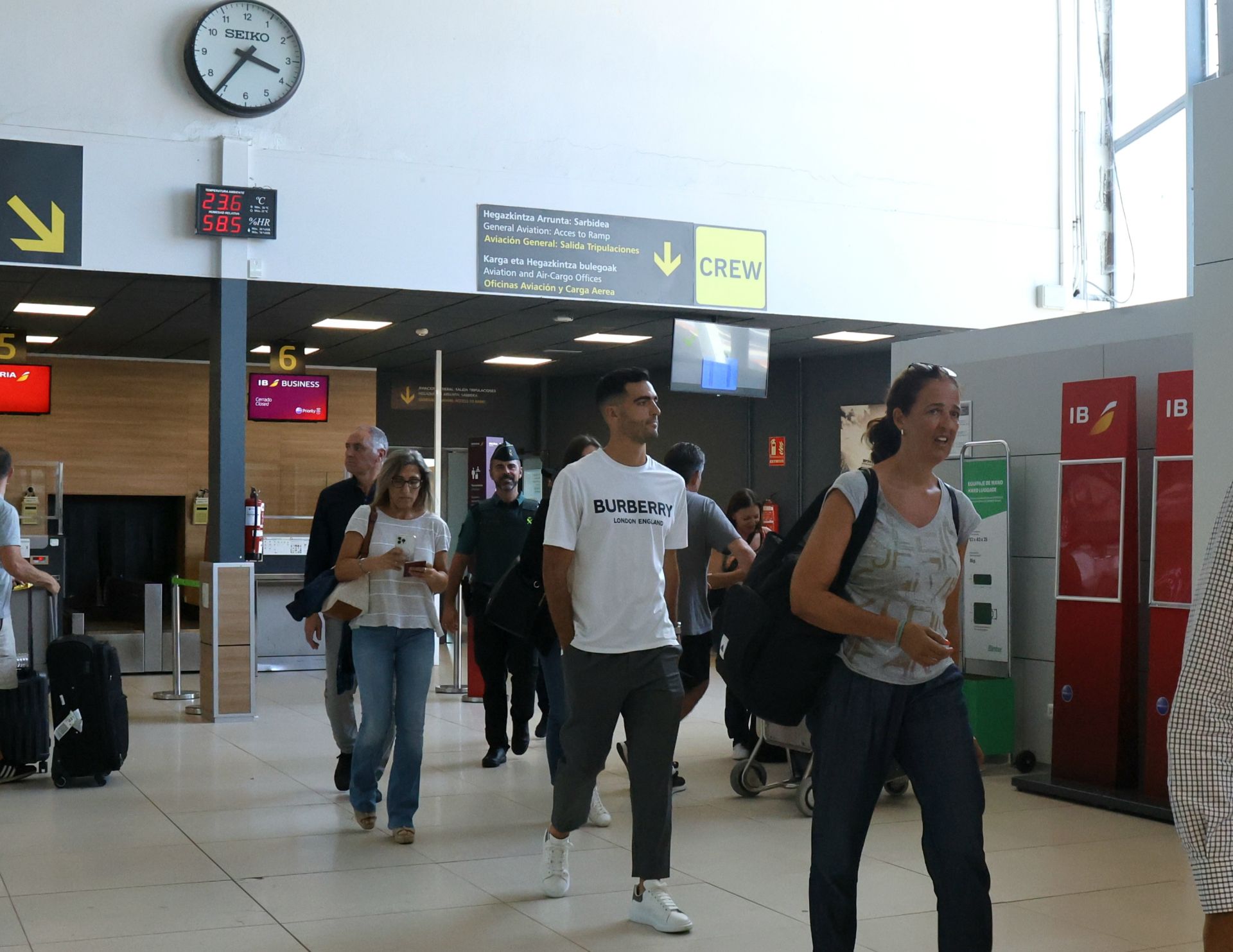 Mikel Merino vuela a Londres para ser nuevo jugador del Arsenal