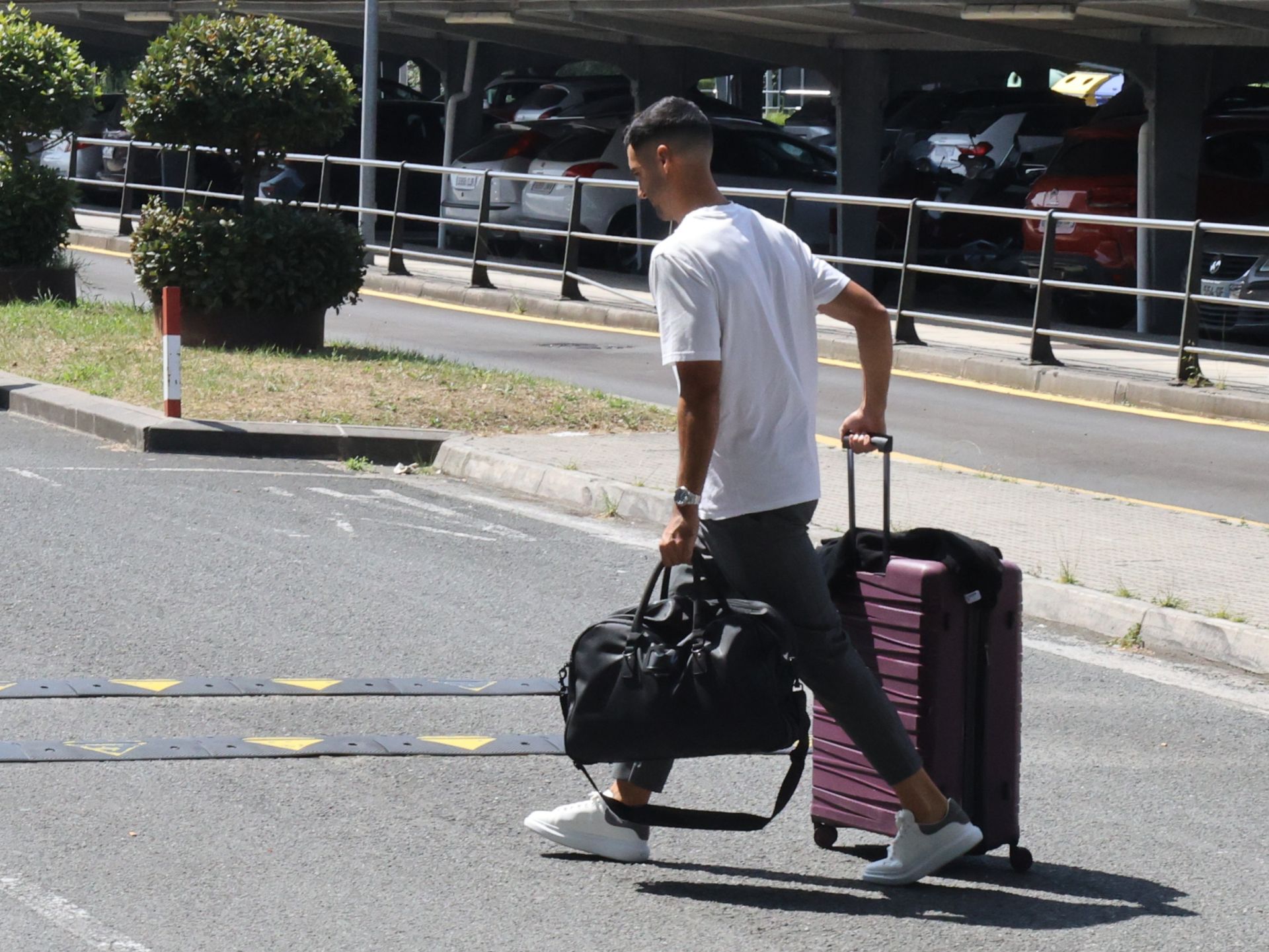 Mikel Merino vuela a Londres para ser nuevo jugador del Arsenal