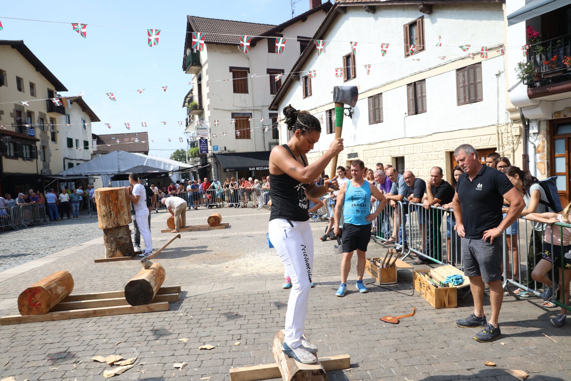 Gran ambiente en Ergobia por las fiestas de San Bartolomé