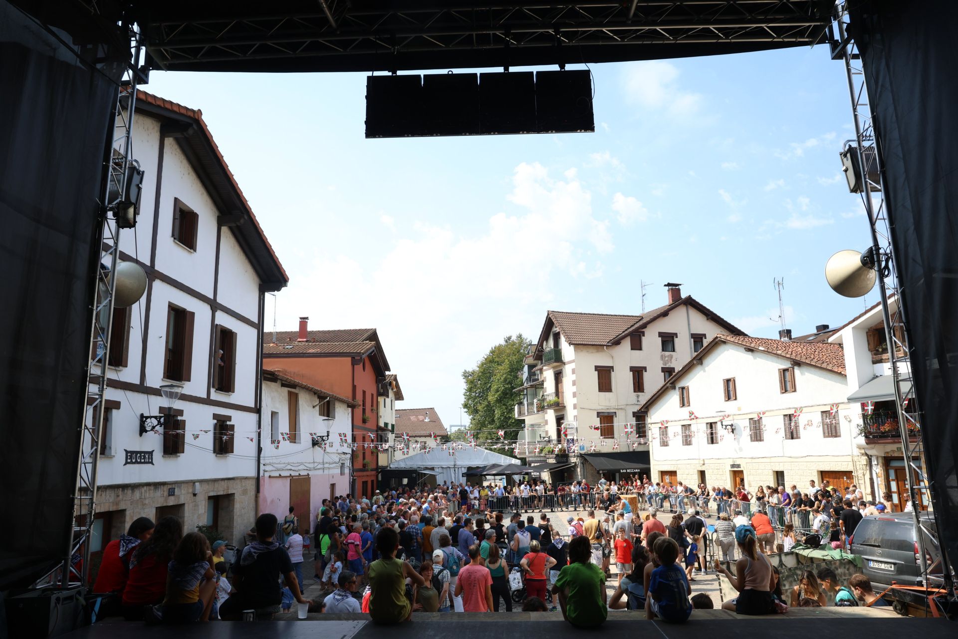 Gran ambiente en Ergobia por las fiestas de San Bartolomé
