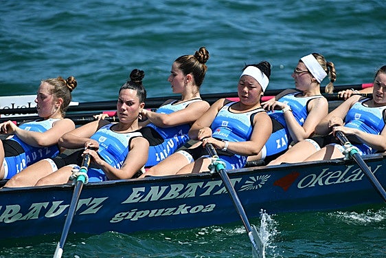 Las remeras de Zarautz en la Enbata este verano.