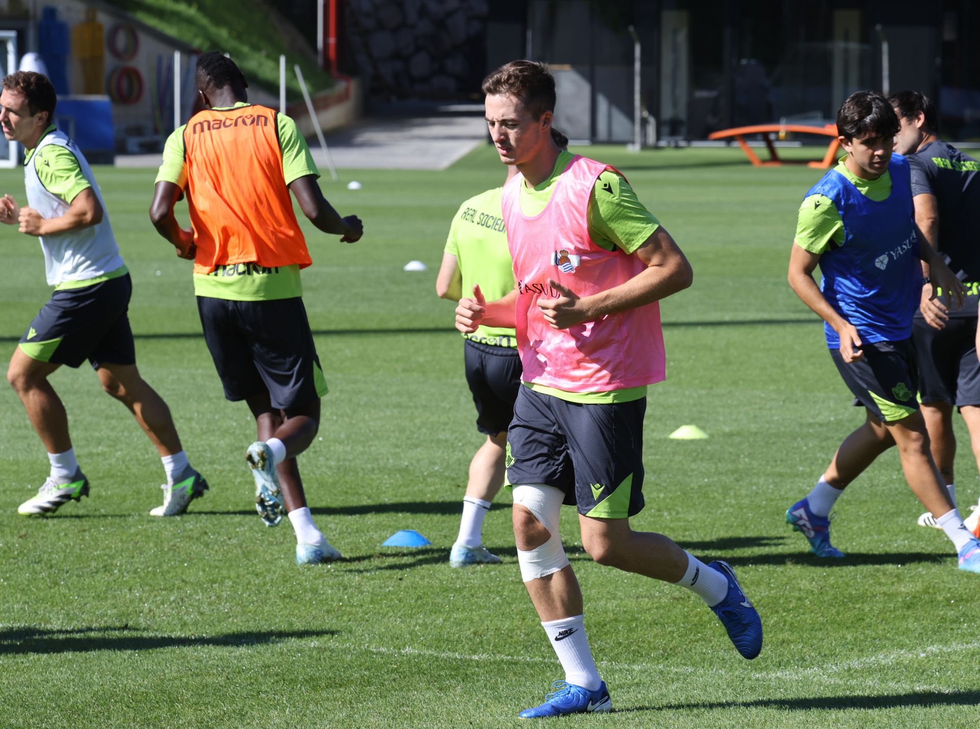 Imágenes del último entrenamiento de la Real Sociedad antes de recibir al Alavés