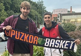 Nicolau y Mateo Díaz, en Donostia.