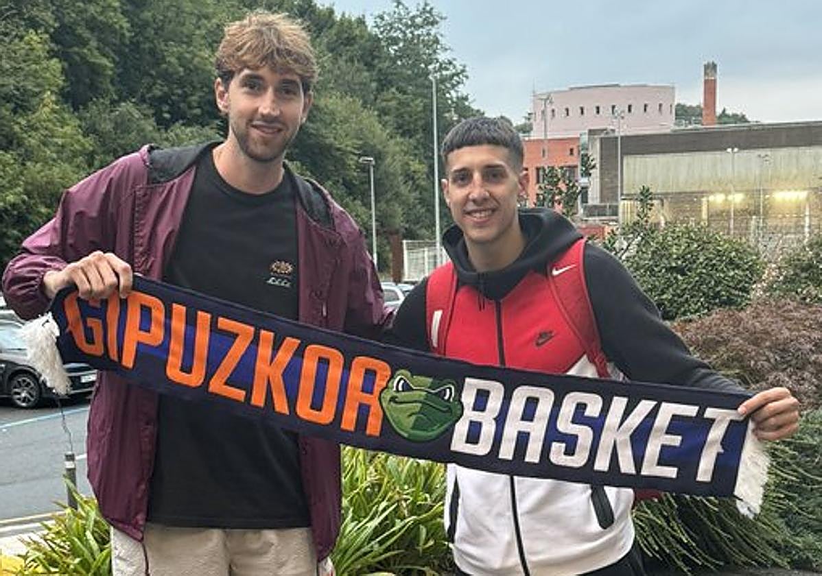 Nicolau y Mateo Díaz, en Donostia.