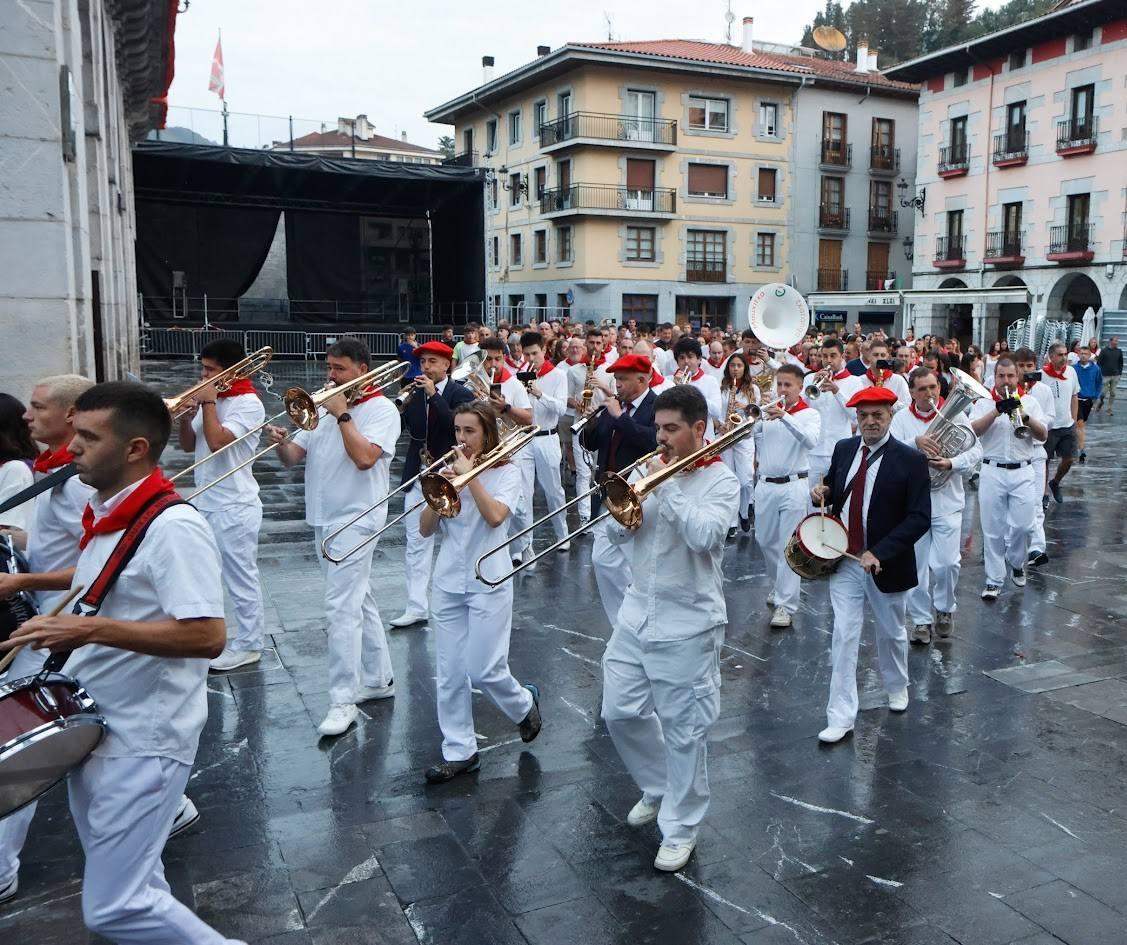 Las mejores imágenes del día de la Juventud en Elgoibar