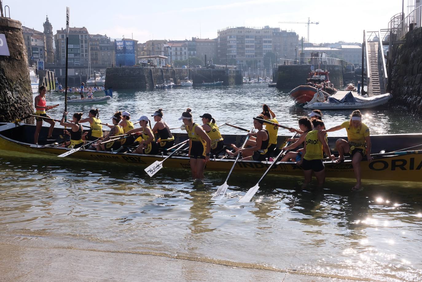 Las mejores fotos del entrenamiento de traineras a la víspera de la Bandera de La Concha