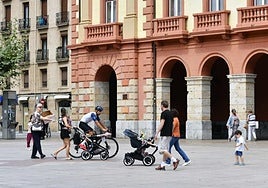 La reducción de la deuda es beneficioso para los eibarreses, ya que da mayor capacidad de inversión y endeudamiento al ente municipal para mejorar la ciudad.