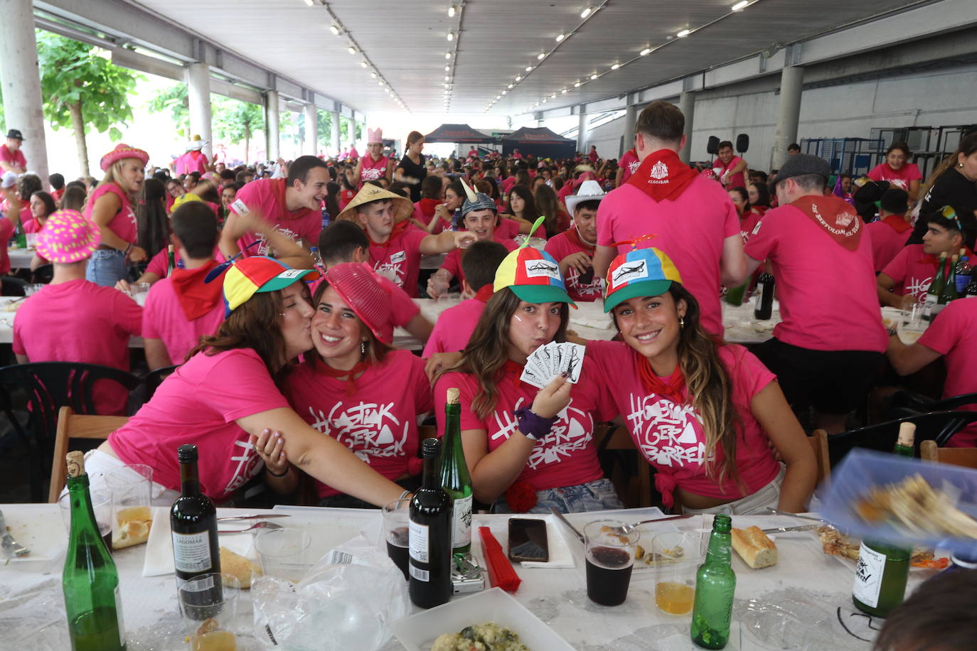 Las mejores imágenes del Día de la Adolescencia y la Juventud de las fiestas de San Bartolomé