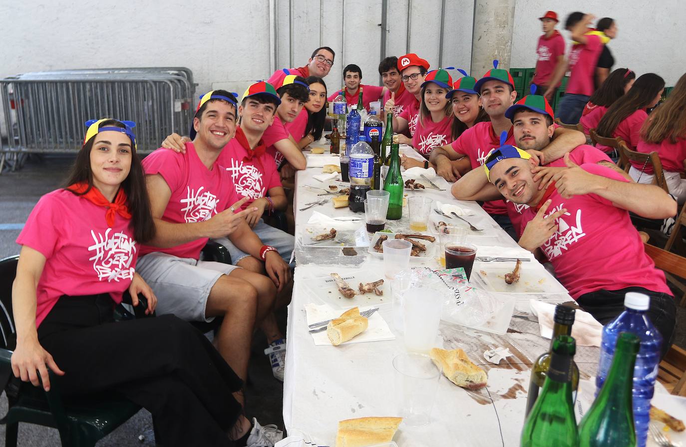 Las mejores imágenes del Día de la Adolescencia y la Juventud de las fiestas de San Bartolomé
