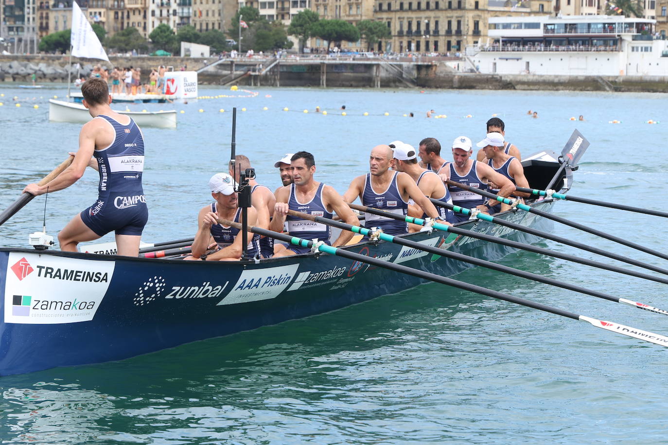 Las mejores imágenes de la regata masculina