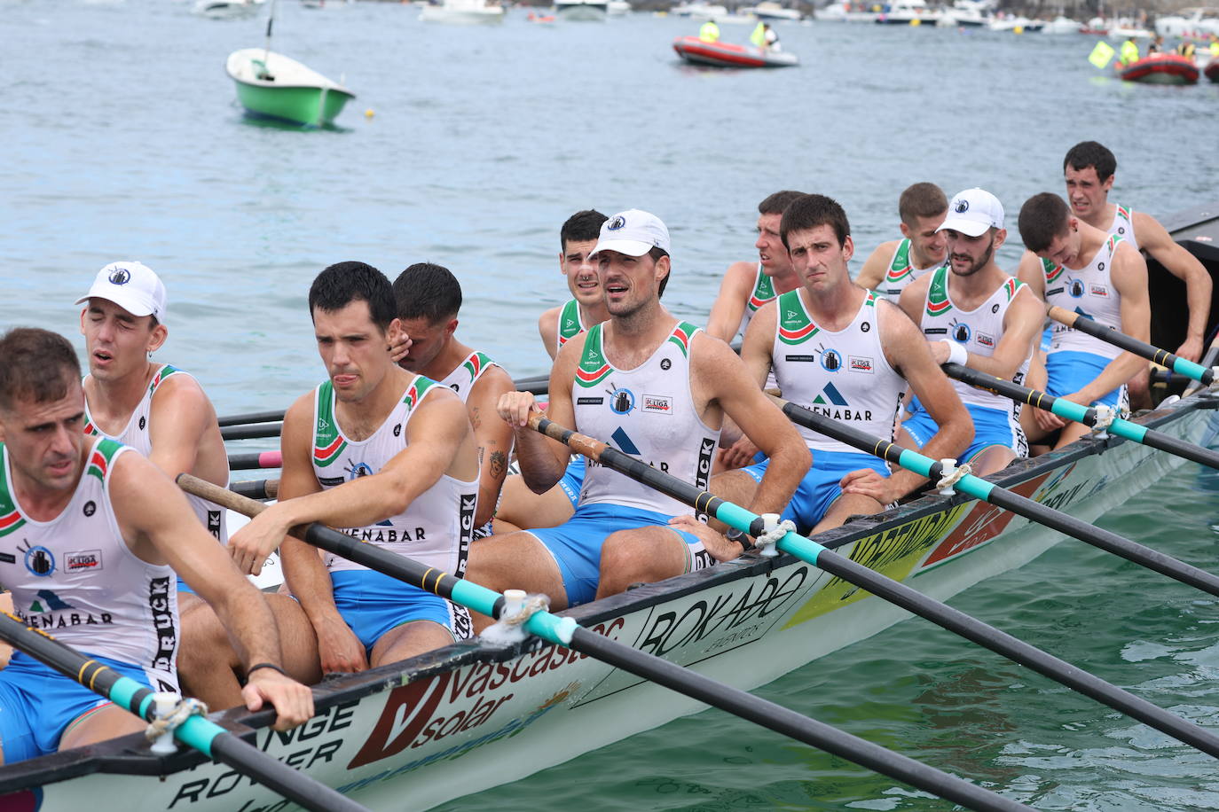 Las mejores imágenes de la regata masculina