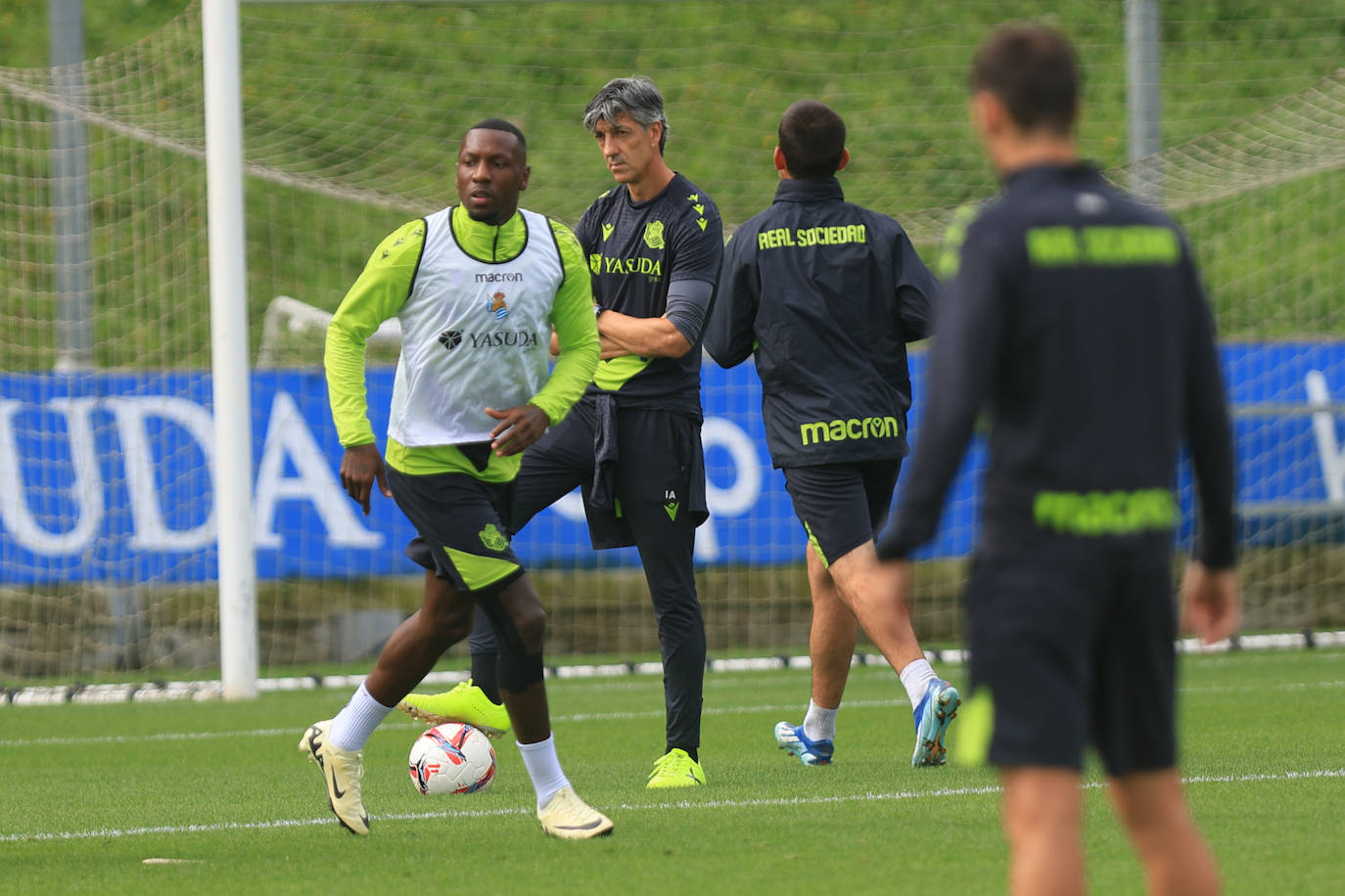 Las mejores imágenes del entrenamiento de la Real en Zubieta