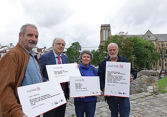 Mizel Hiribarren, Andres Urrutia, Itxaro Borda eta Pantxoa Etchegoin, aurkezpenean.