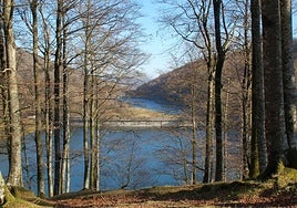 Embalses de Leurtza, en la Red Explora Navarra.