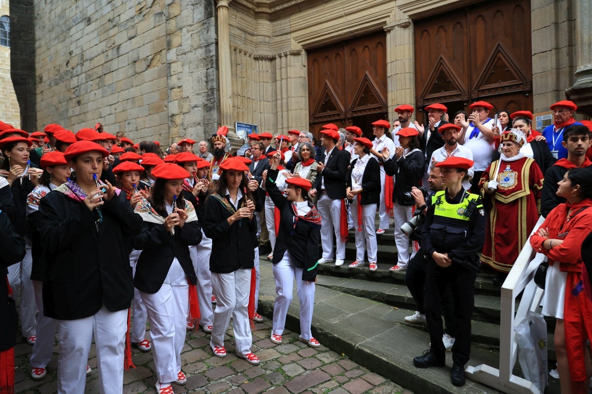 El desfile de la compañía Jaizkibel, en imágenes