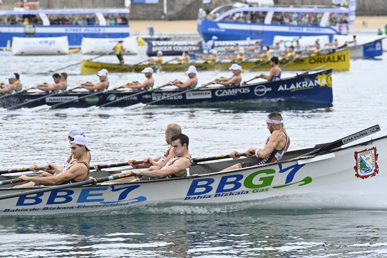 Urdaibai impone su ley en la Bandera de La Concha