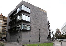 Comisaría del Antiguo, Donostia, en la que el acusado estuvo detenido antes de prestar declaración en 2021.