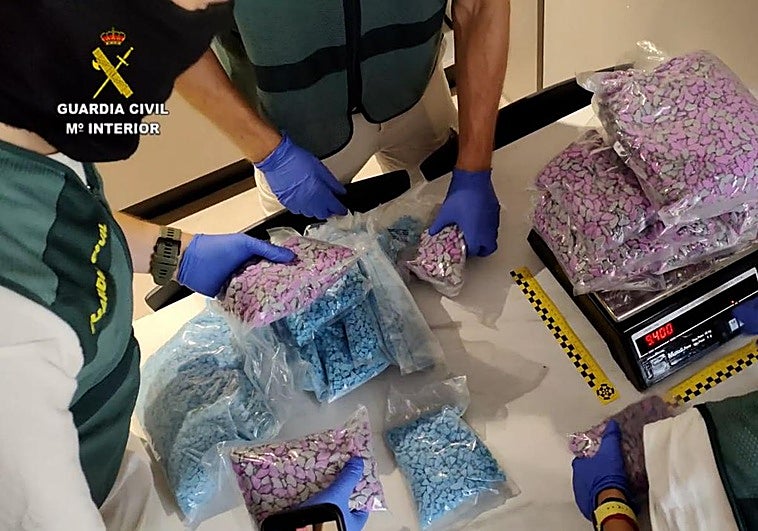 Parte de la droga incautada.