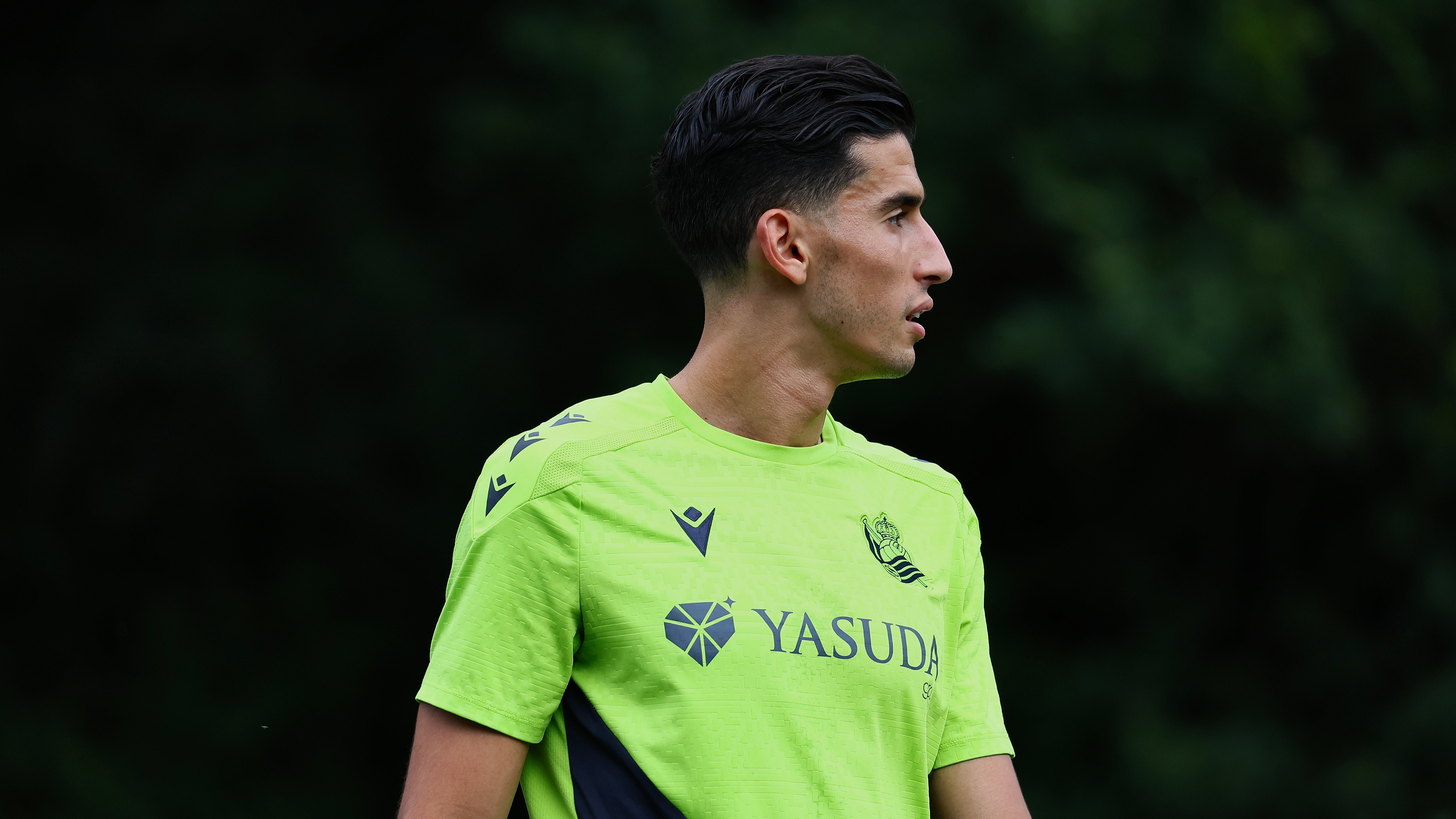 Oskarsson, Aguerd y Barrene enriquecen el entrenamiento