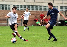 El golpeo con la zurda de Ander Aranburu terminó en las redes del Bergara.