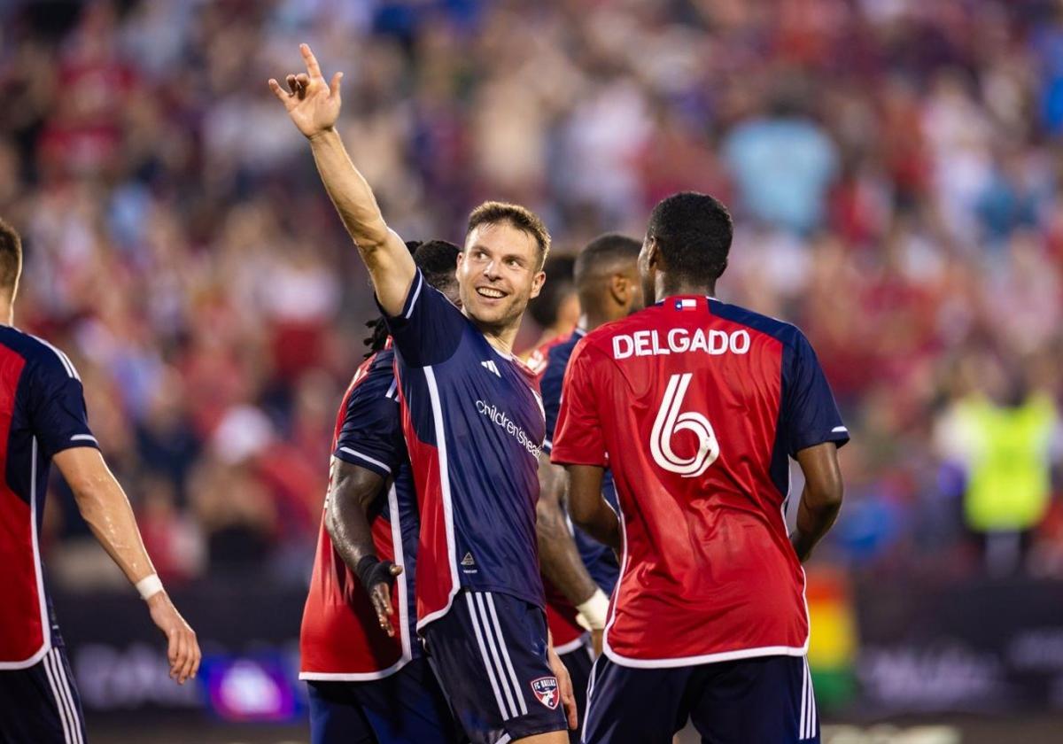 Illarramendi celebra un gol anotado esta temporada con el Dallas F. C.