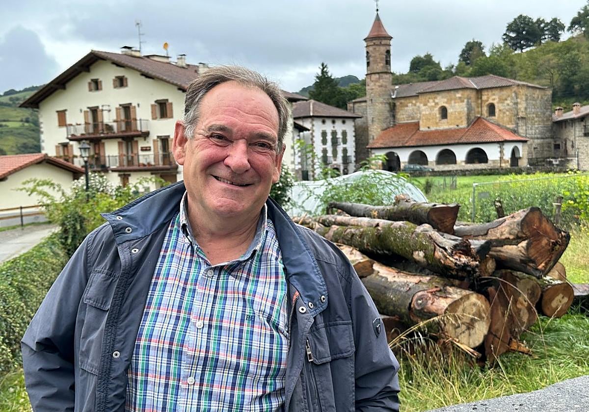 Eugenio Tamayo en Donamaria, donde organiza el festival solidario de Dorrealdia.