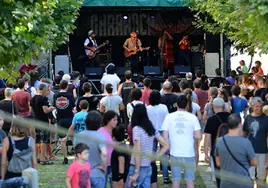 Aspecto de la plaza de Garagartza durante un concierto de una edición anterior del festival.