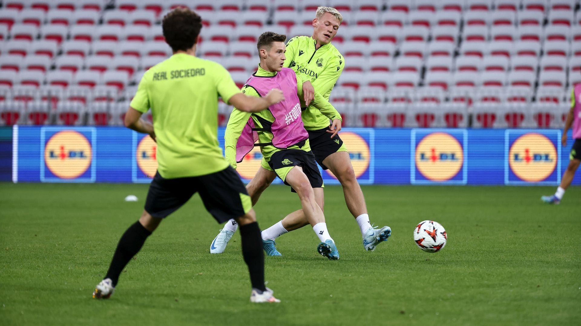 El entrenamiento de la Real en el Allianz Riviera