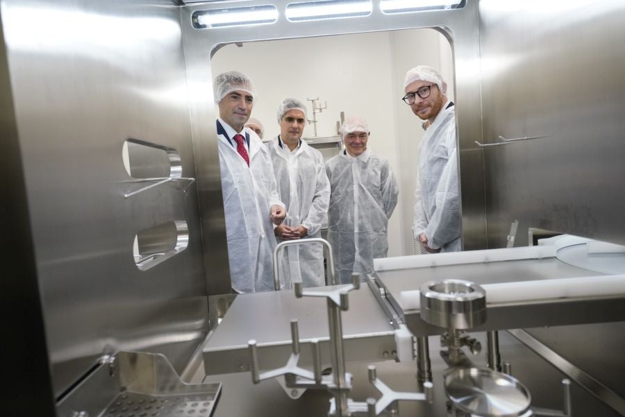 Visita del lehendakari a la empresa Viralgen
