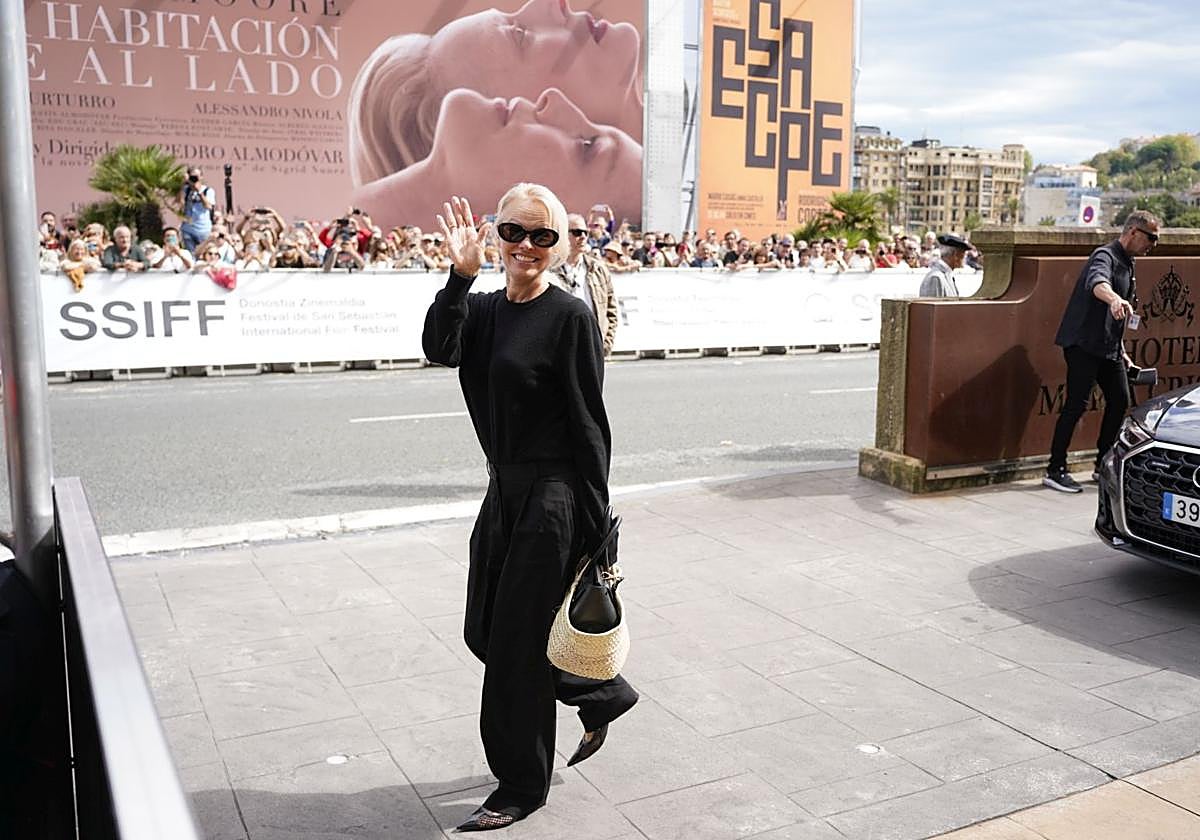 Pamela Anderson ya sonríe en San Sebastián
