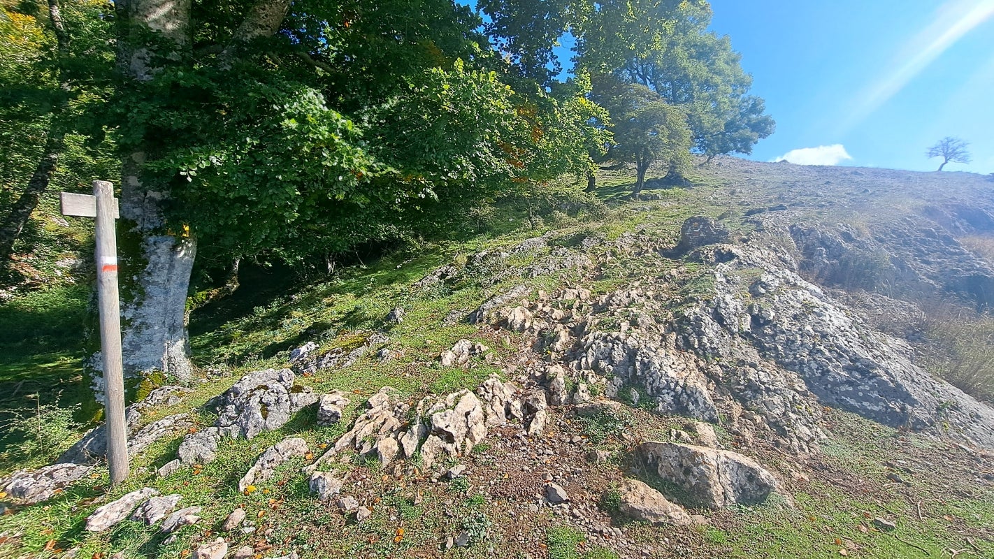 Ruta a la cima de Artxueta