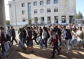 Los alumnos del profesor de la UPV que sufrió un escrache piden que sea apartado: «Que no vuelva a darnos clase»