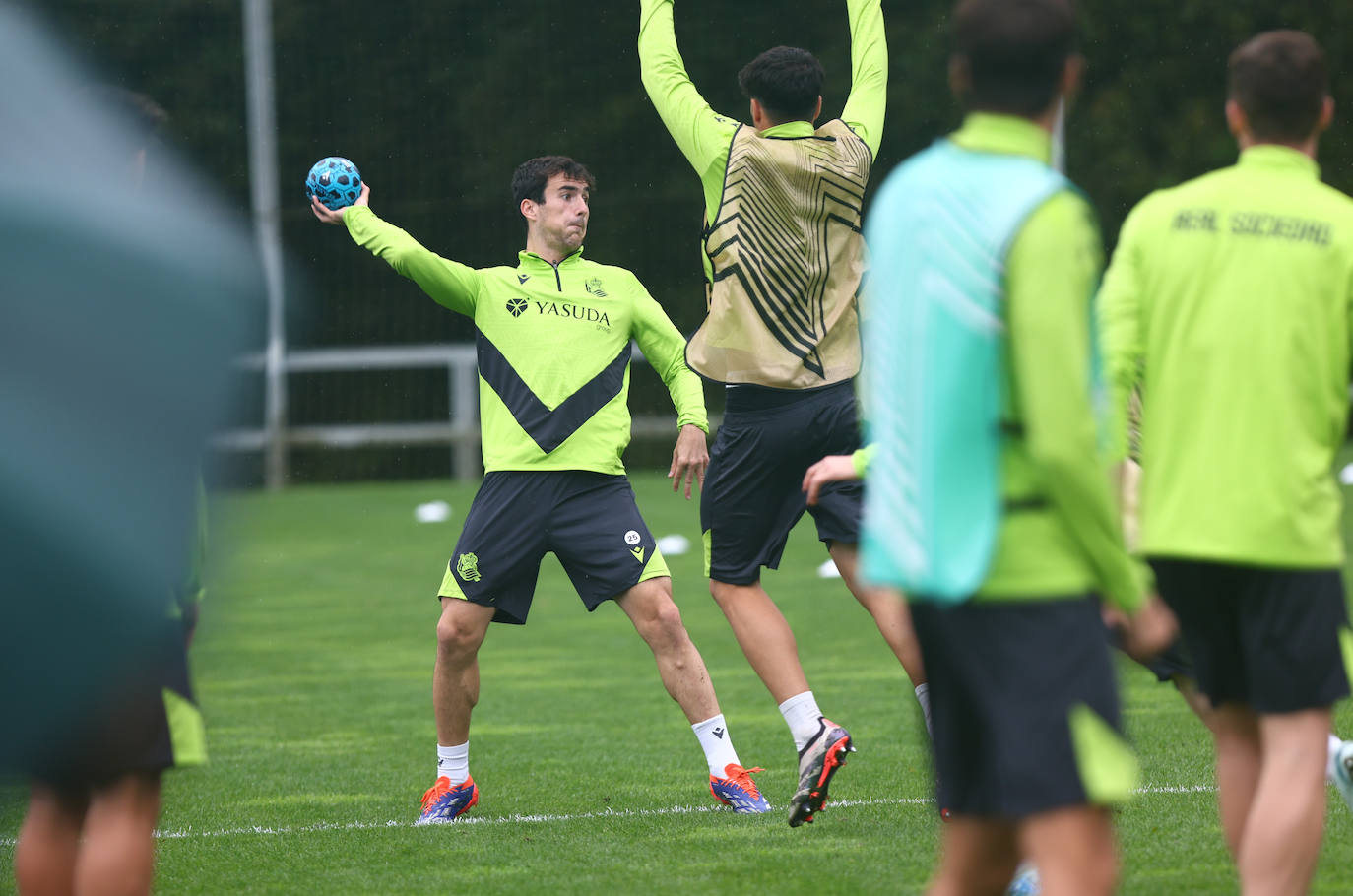 Balonmano para ensayar el estreno europeo en casa