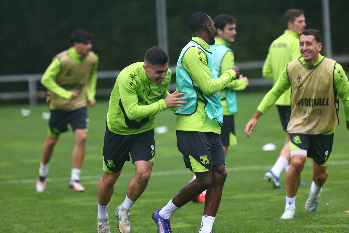 Balonmano para ensayar el estreno europeo en casa