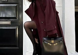 La prenda exterior en granate es la pieza 'top' del otoño.