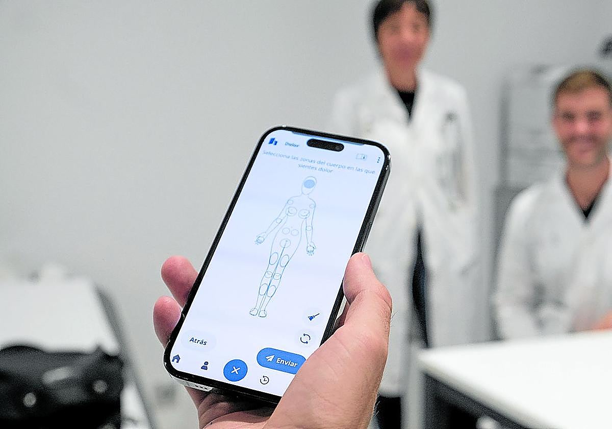 Aplicación móvil de 'Step Oncology', una de las herramientas de IA con las que trabaja el Hospital Donostia para reportar síntomas.