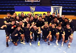 La plantilla del Bidasoa se conjuta para su debut europeo de hoy en Artaleku ante el Chrobry Glogow polaco.