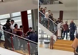 Momento en el que el docente abandona la Facultad de Derecho increpado por decenas de jóvenes.