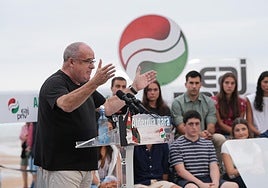 Joseba Egibar durante el mitin de inicio de curso en Zarautz.