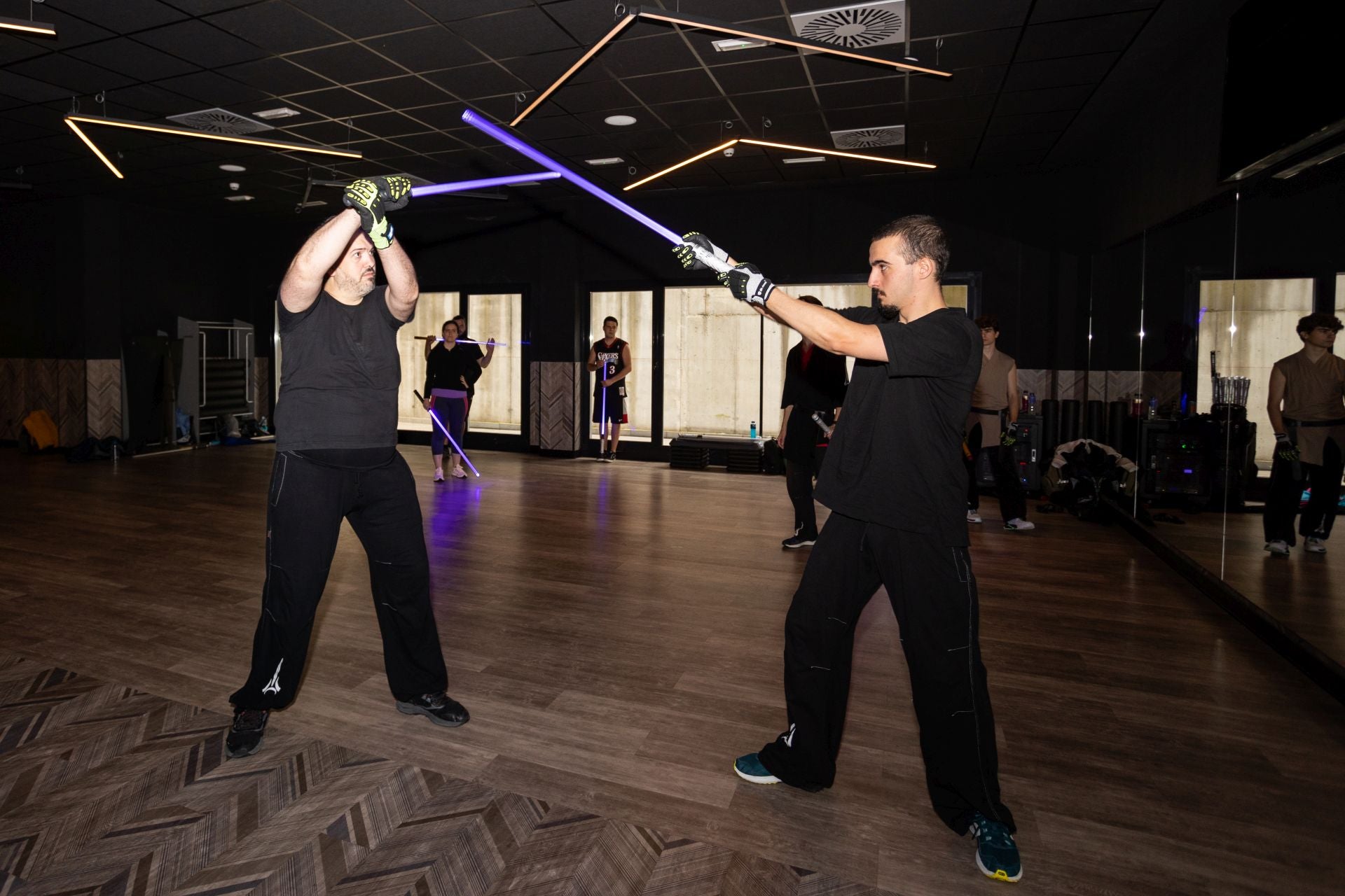 La lucha de espadas láser, en imágenes